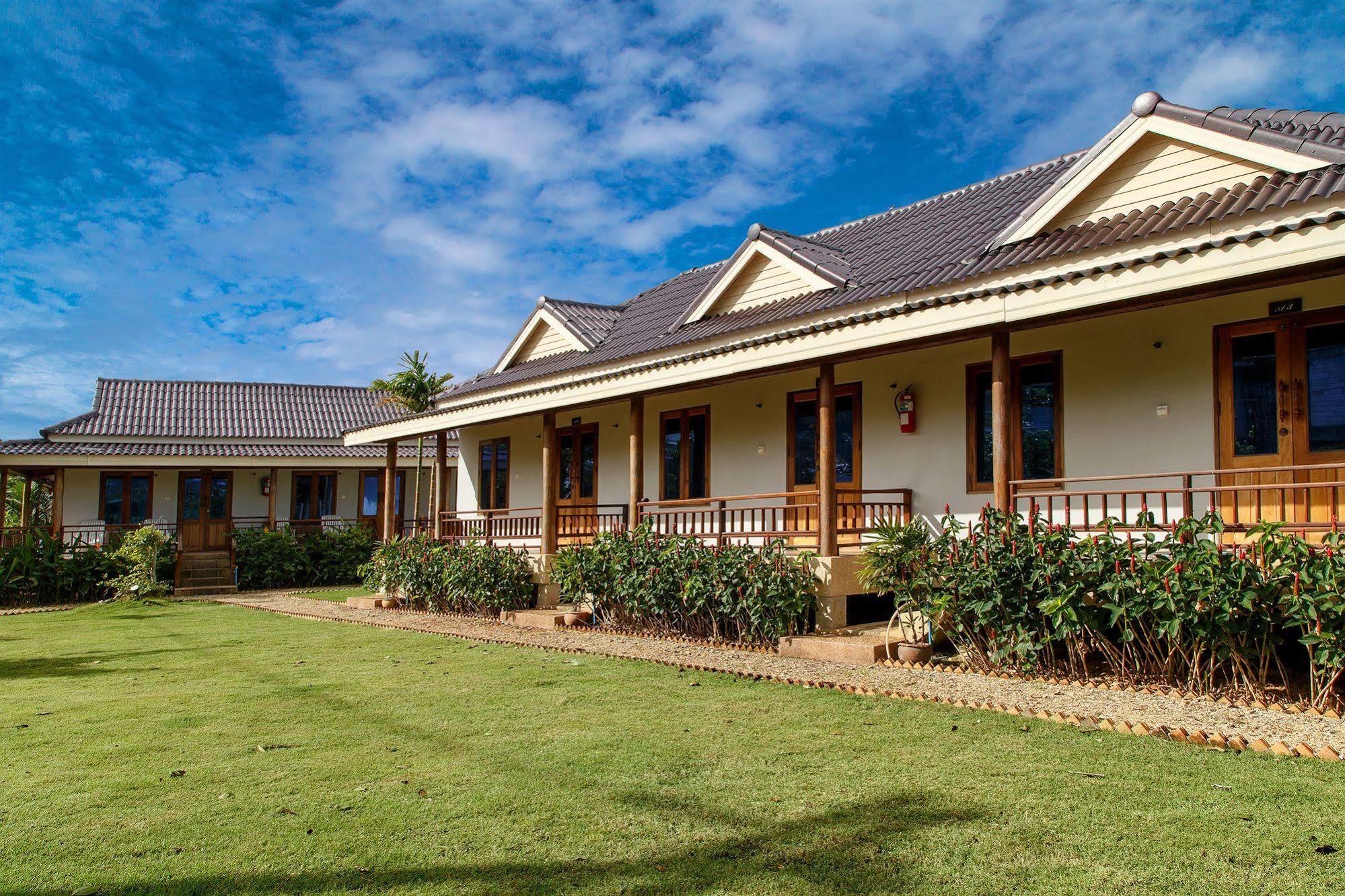 Baan Rabieng Resort Koh Lanta Exterior photo